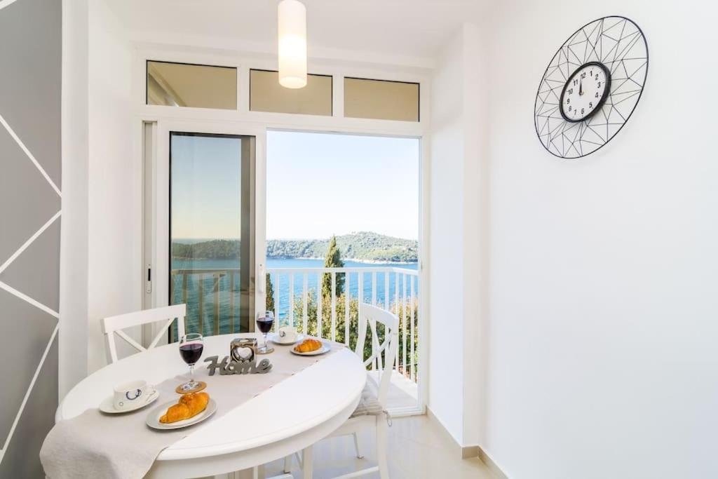 Sea View Apartment 10 Minutes Walk From Old City Dubrovnik Eksteriør bilde