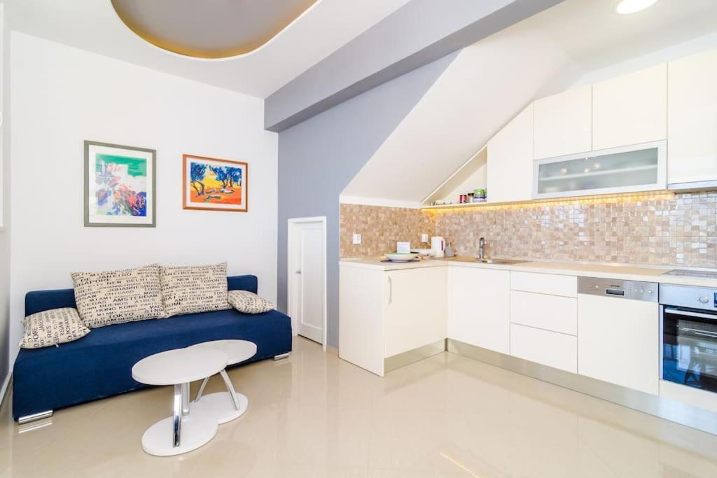 Sea View Apartment 10 Minutes Walk From Old City Dubrovnik Eksteriør bilde